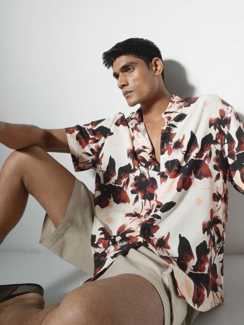 H&M Relaxed Fit Printed Shirt