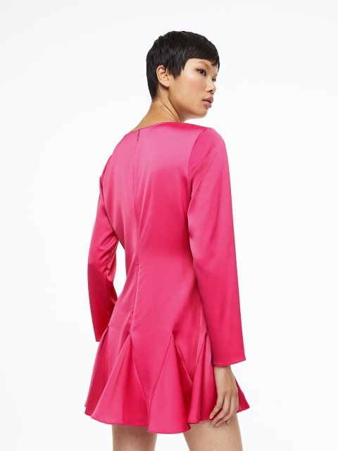 H&M Satin Crepe Dress