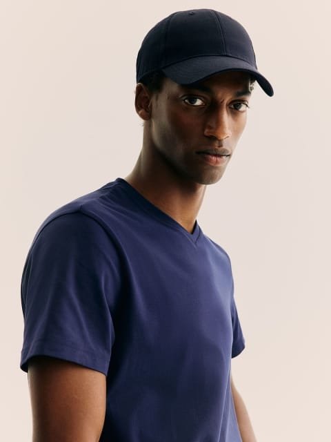 H&M Slim Fit V-neck T-shirt