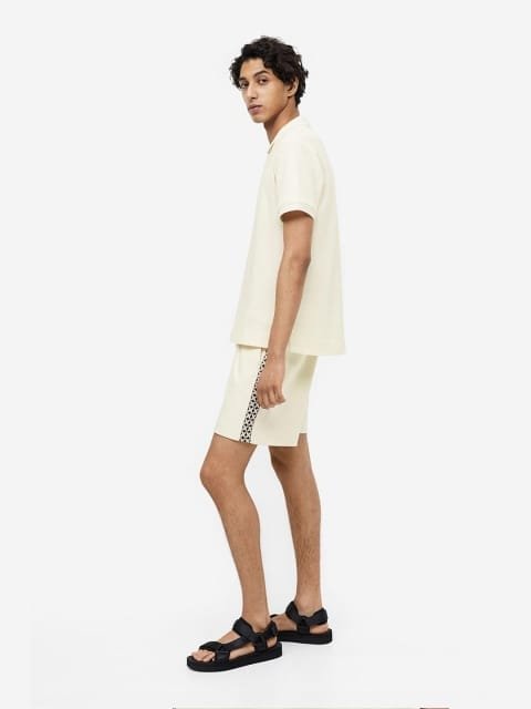 H&M Slim Fit Waffled Polo Shirt