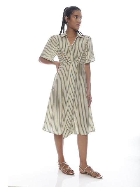 H&M Striped Bow Detail Dress