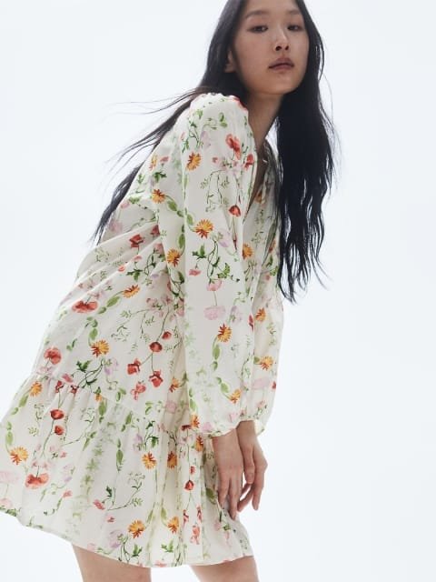 H&M Tie-Detail Dress