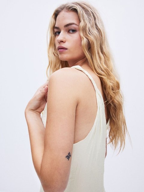 H&M Twist-Detail Crinkled Satin Maxi Dress