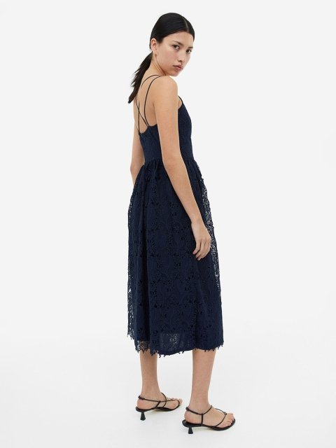 H&M Woman V-neck lace dress