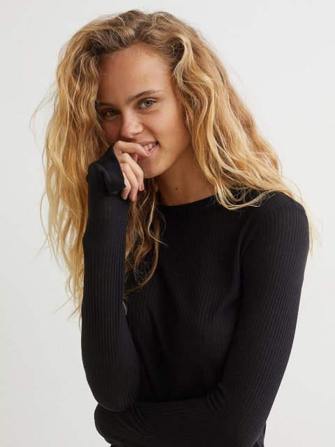 H&M Women Black Ribbed top