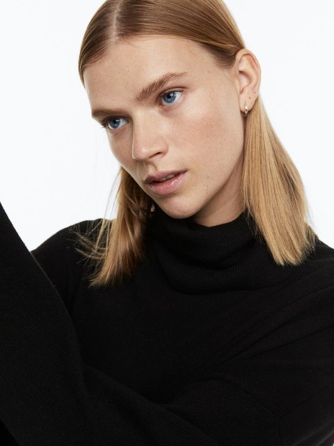 H&M Women Cashmere Polo-Neck Dress