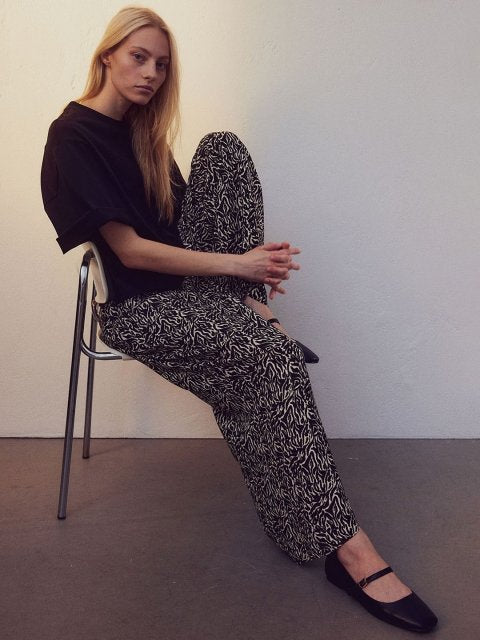 H&M Women Cropped Pull-On Trousers