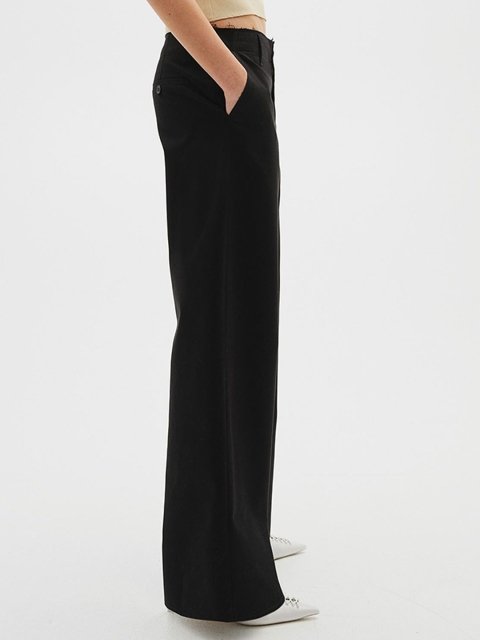 H&M Women Raw-Edge Twill Chinos Trousers