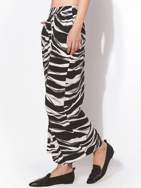 H&M Women Regular Fit Abstract Trouser