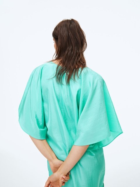 H&M Women Turquoise Blue Solid V-Neck Dress