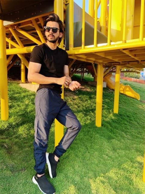 HM Men Black Solid Cotton Pure Cotton T-shirt Regular Fit