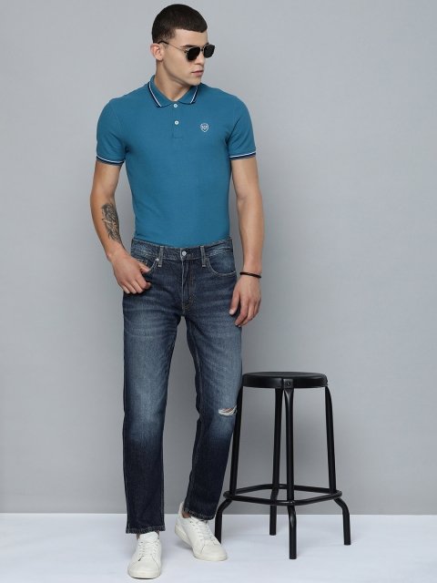 Levis Men 541 Tapered Fit Low Distress Light Fade Stretchable Jeans