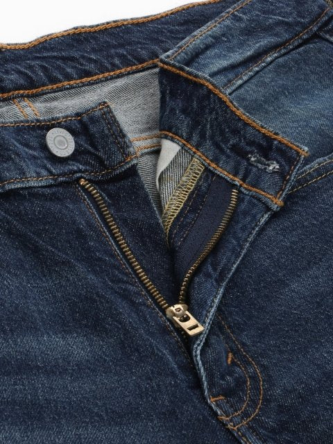 Levis Men 541 Tapered Fit Low Distress Light Fade Stretchable Jeans