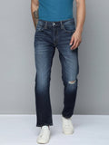 Levis Men 541 Tapered Fit Low Distress Light Fade Stretchable Jeans
