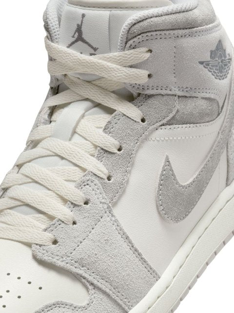 Nike Air Jordan 1 Mid SE Men's Shoes