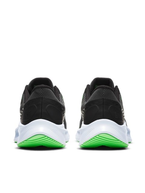 Nike Men Black Quest 3 Shield Running Shoe