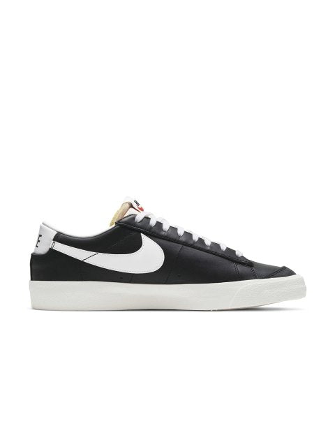 Nike Men Black & White Blazer Low '77 Vintage Leather Sneakers
