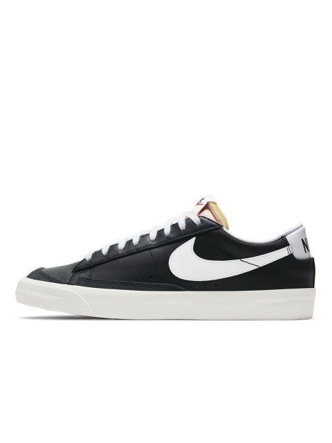 Nike Men Black & White Blazer Low '77 Vintage Leather Sneakers