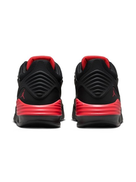 Nike Men Jordan Max Aura 5 Sneakers
