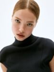 H&M Ribbed Turtleneck Tops