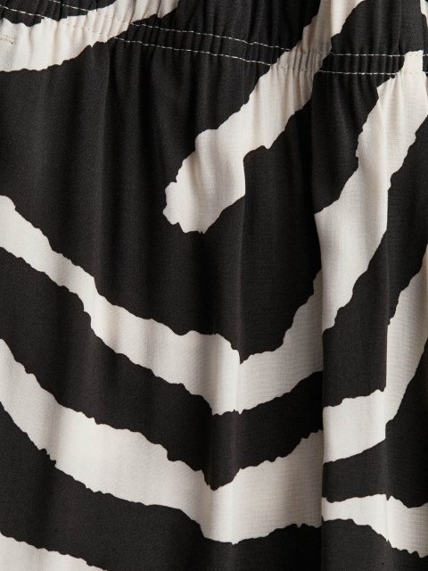 H&M Women Cropped Pull-On Trousers