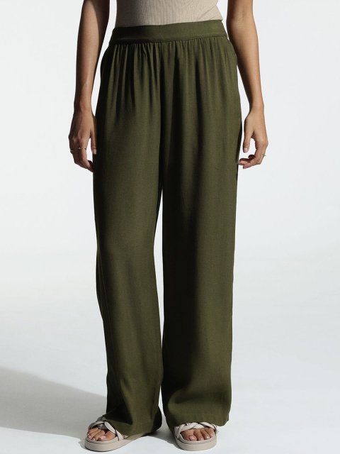 H&M Women Solid Straight Fit Trouser