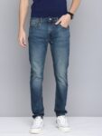 Levis Men 512 Slim Tapered Fit Light Fade Stretchable Jeans