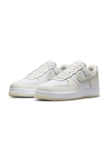 Nike Air Force 1 '07 LV8 Men's Shoes