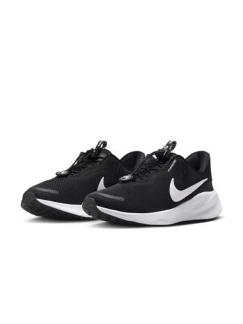 Nike Men Revolution 7 EasyOn Road Running Shoes