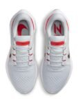 Nike Men Solid Air Zoom Vomero 16 Road Running Shoes