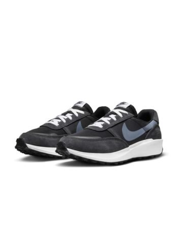 Nike Men Waffle Debut Sneakers