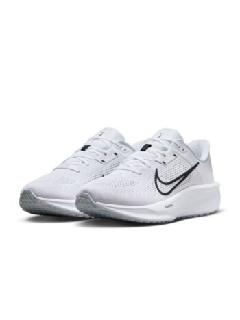 Nike NIKE QUEST 6