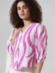 ONLY Abstract Striped V-Neck Three-Quarter Sleeves Puff Sleeve Shirt Style Top