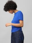 ONLY Blue Solid Crop Top