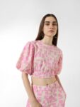 ONLY Geometric Print Puff Sleeve Blouson Crop Top