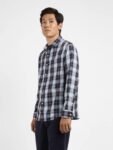 LEVI’S Men Checkered Casual Multicolor Shirt