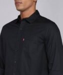 LEVI’S Men Solid Casual Black Shirt